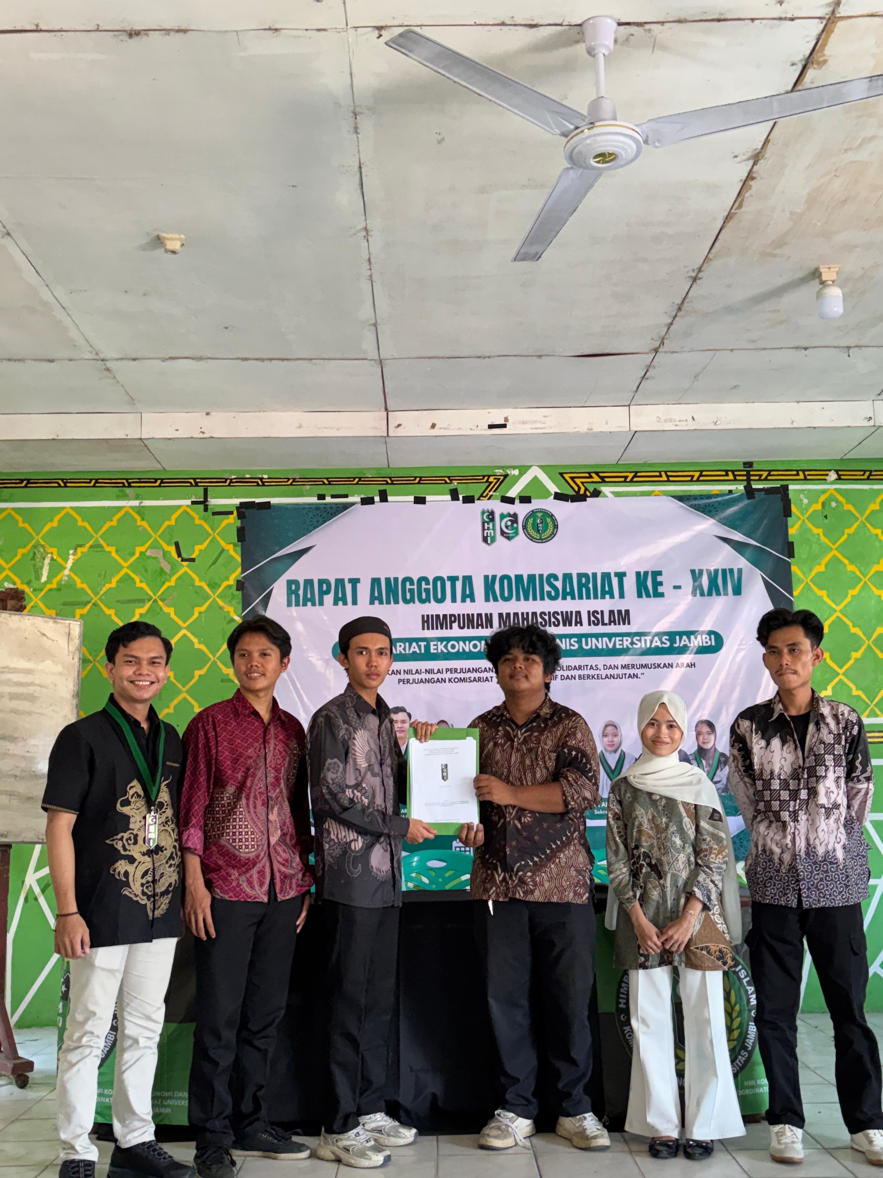 MHD DANIS TERPILIH MENJADI FORMATUR/KETUA UMUM HMI KOMISARIAT EKONOMI DAN BISNIS KORKOM UNIVERSITAS JAMBI