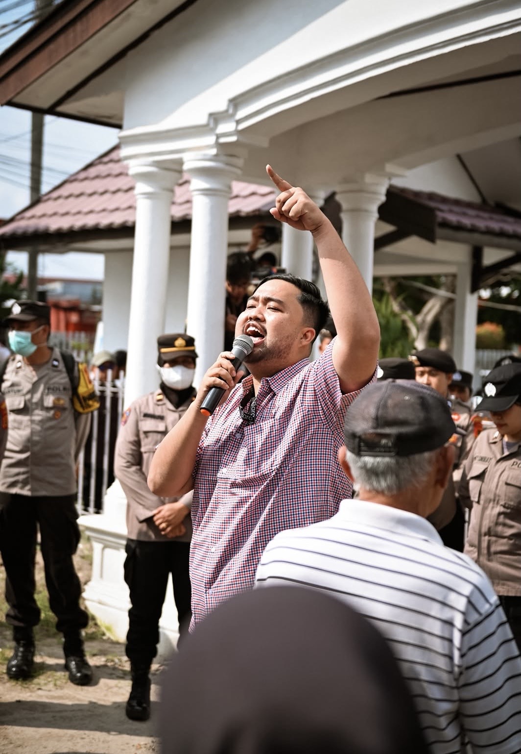 Derry Anandia, 'Otak'Penggerak Pejuang Lawan Zona Merah  Jambi 